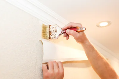Pose de papier peint à Quatre-Champs — revêtements muraux et toiles de verre